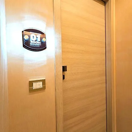 Astoria Supreme - Modern Boutique Bed & Breakfast *